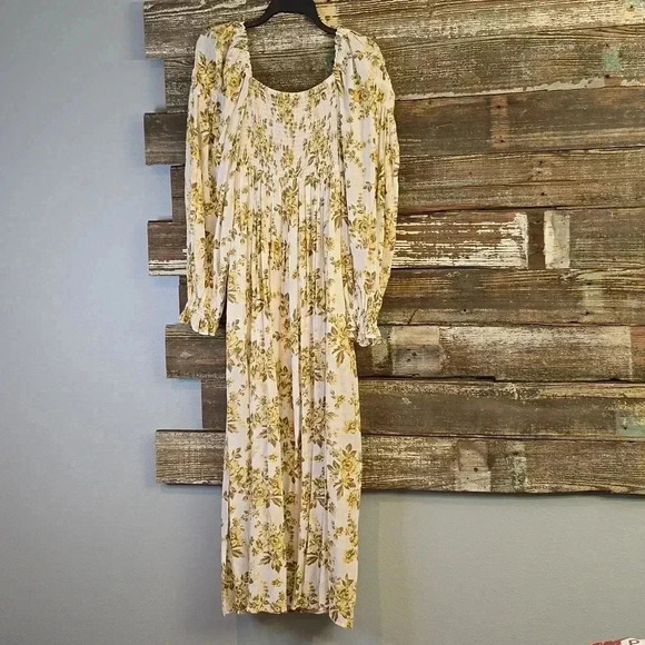 NWT Free People Ladies Maxi Dress, Size S. Cream with brown & yellow floral - Picture 3 of 5
